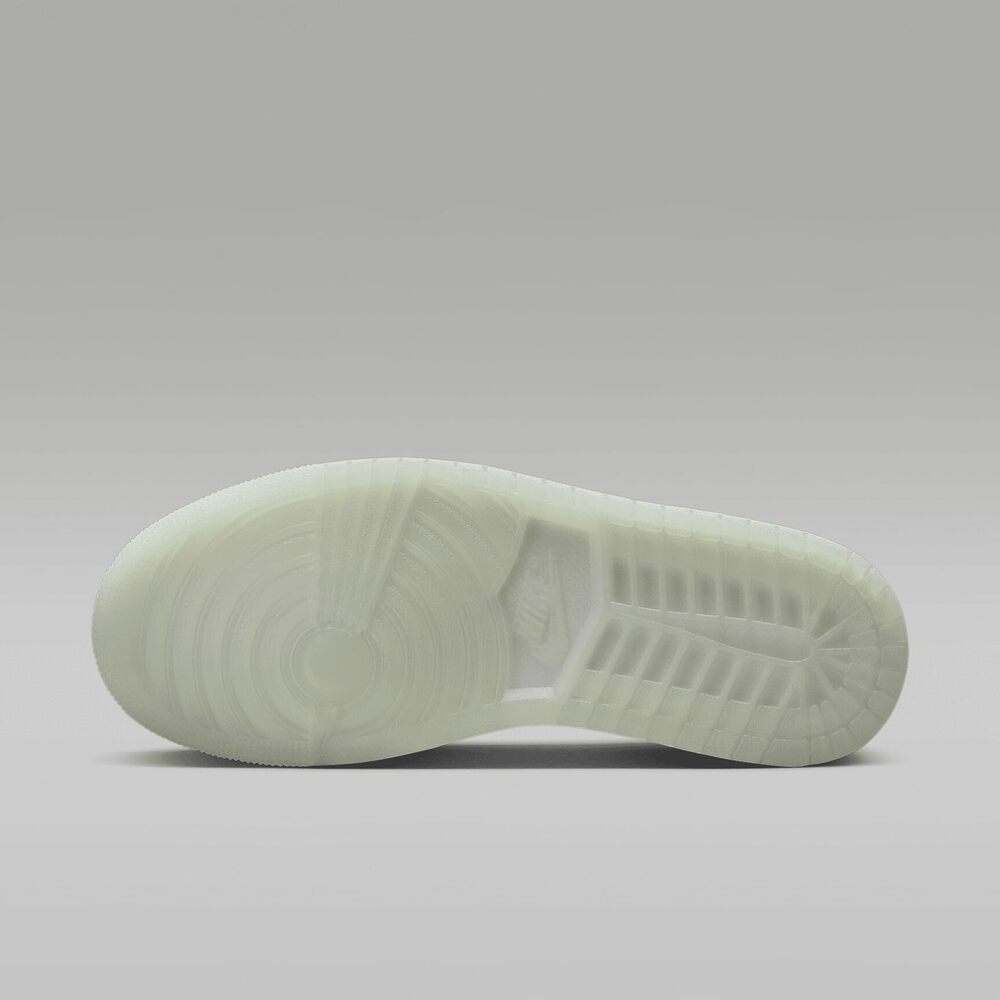 W AIR JORDAN 1 LOW SE "SAIL/SEAFOAM-METALLIC SILVER-WHITE" - Picture 2 of 4